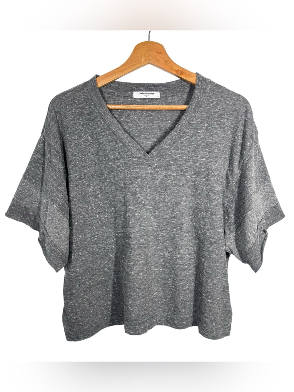 PerfectWhiteTee Short Sleeve V-Neck Football Tee T-Shirt Gray RARE!
